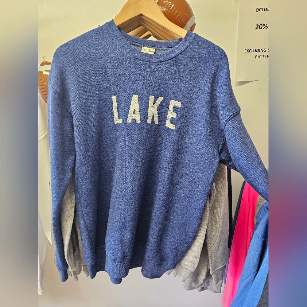 LAKE sweatshirt
